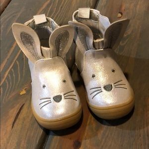 Cat and jack size 5 snow rain bunny sparkle boots